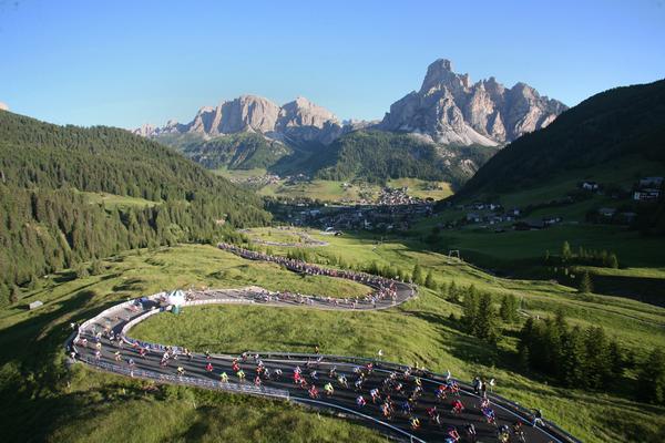 Passo di Campolongo  / Campolungosattel – Bild 1 vergrößern